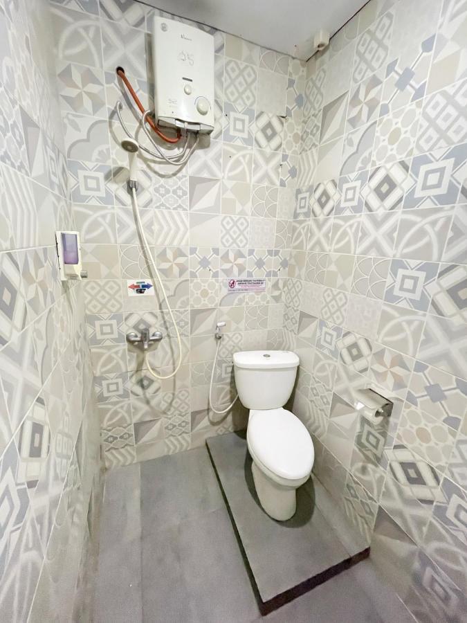 Kamar Double dengan Kamar Mandi Bersama